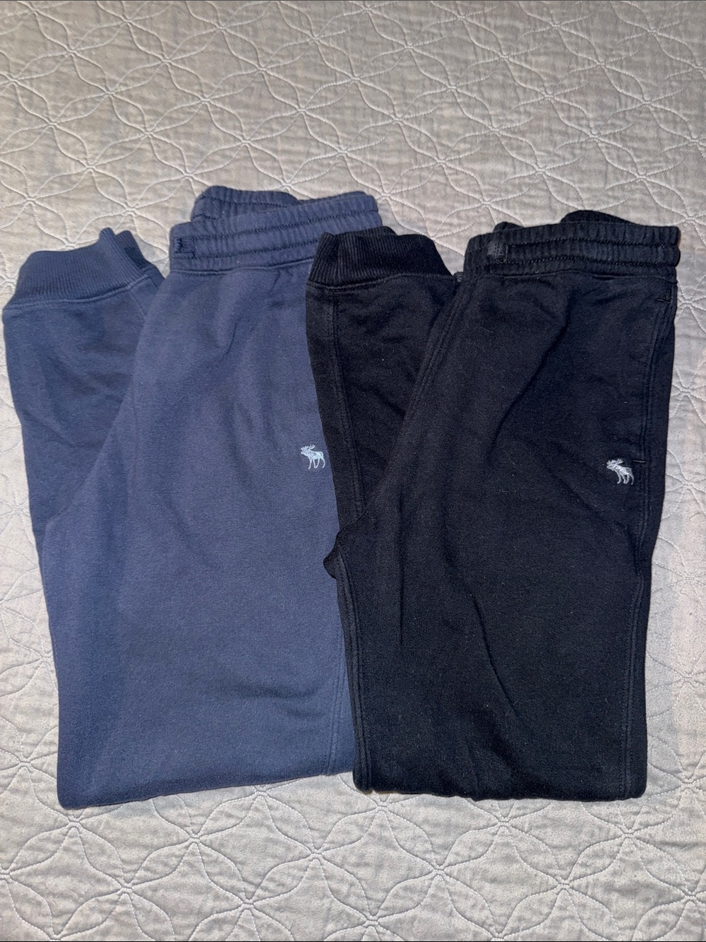 Abercrombie & Fitch Kids Navy & Black Logo Joggers Set
